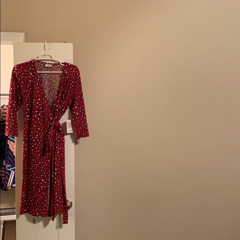 LuLaRoe Michelle Wrap Dress size large